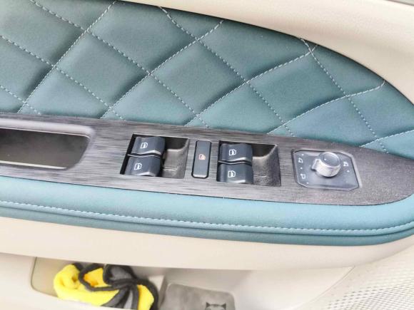 [上海·沪A] 二手欧拉欧拉好猫2021款 400km标准续航 雅典娜版 磷酸铁锂