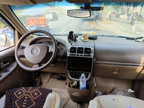 [深圳·粤B] 二手别克别克GL82014款 2.4L 经典版