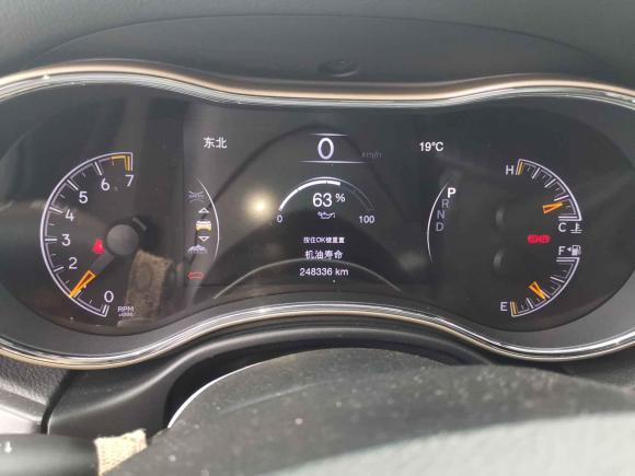 [广州·粤L] 二手Jeep大切诺基2016款 3.0L 精英导航版