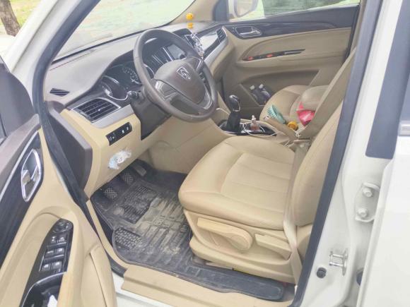 [深圳·粤S] 二手宝骏宝骏7302016款 1.5L 手动舒适型 7座 国V