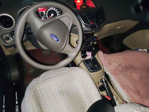 [青岛·鲁B] 二手福特嘉年华2011款 三厢 1.5L 自动时尚型