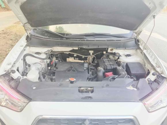 [武汉·鄂A] 二手三菱劲炫ASX2013款 1.6L 手动两驱标准版