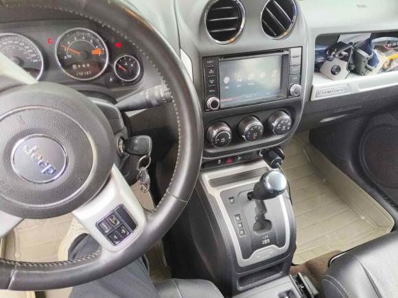 [南昌·赣A] 二手Jeep指南者2014款 改款 2.4L 四驱舒适版