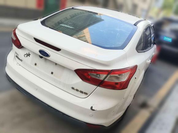 [深圳·粤B] 二手福特福克斯2012款 三厢 1.6L 自动风尚型