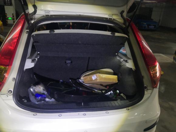 [南京·苏L] 二手名爵名爵32011款 1.5L AMT精英版