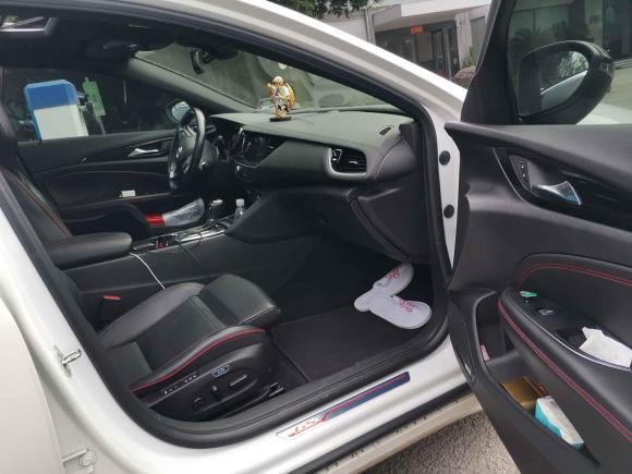 [广州·粤A] 二手别克君威2019款 GS 28T 尊贵型 国VI