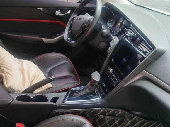 [武汉·鄂A] 二手启辰启辰D602018款 1.6L CVT智联精英版