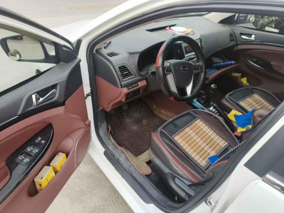 [南通·苏F] 二手比亚迪速锐2015款 1.5L 手动舒适型