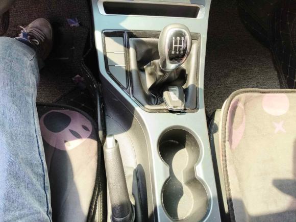 [上海·苏C] 二手吉利汽车帝豪2021款 UP 1.5L 手动豪华型