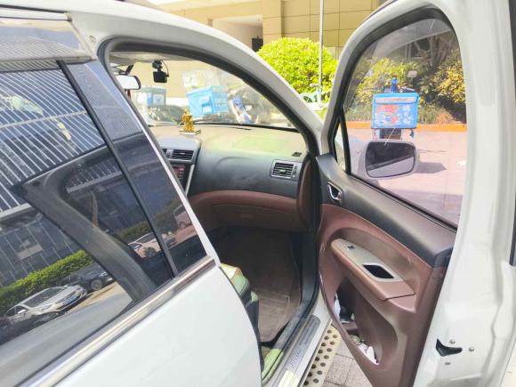 [杭州·浙A] 二手东风风行景逸X52016款 1.6L 手动尊享型