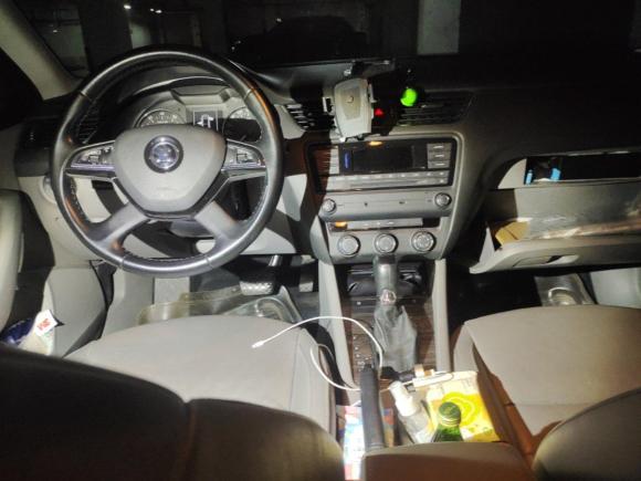 [上海·沪D] 二手斯柯达明锐2015款 1.6L 自动逸俊版