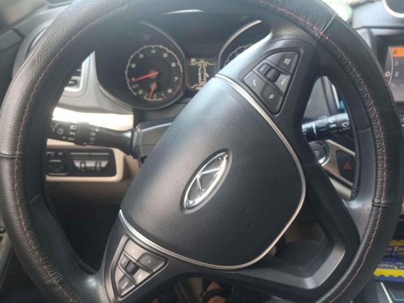 [深圳·粤N] 二手奇瑞瑞虎52014款 2.0L CVT家悦版