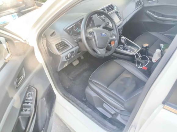 [青岛·鲁B] 二手福特福睿斯2017款 幸福版 1.5L 自动时尚型