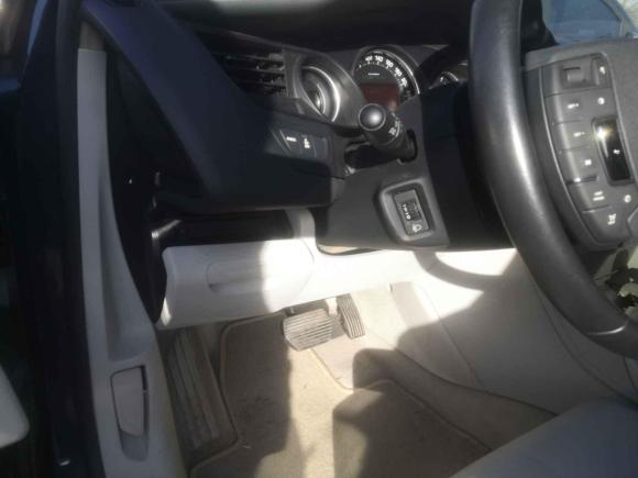 [南京·苏A] 二手雪铁龙雪铁龙C52010款 2.3L 自动尊雅型