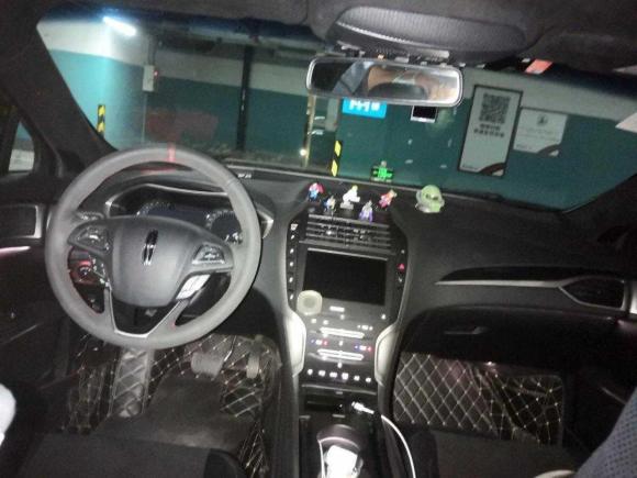 [广州·粤A] 二手林肯林肯MKZ2015款 2.0T 总统系列