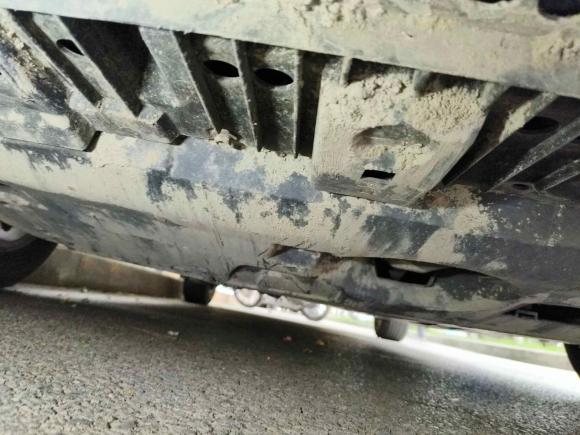 [西安·陕A] 二手丰田雷凌2017款 改款双擎 1.8H GS E-CVT精英天窗版 国VI