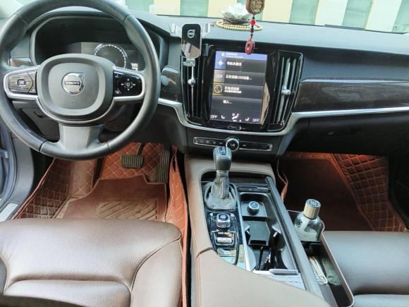 [济南·鲁A] 二手沃尔沃沃尔沃S902018款 T4 智远版