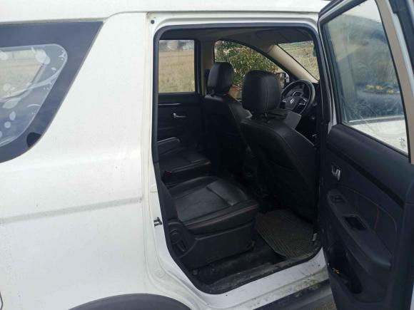 [宁波·浙B] 二手东风风光风光3702016款 1.5L 手动精英居家版 7座