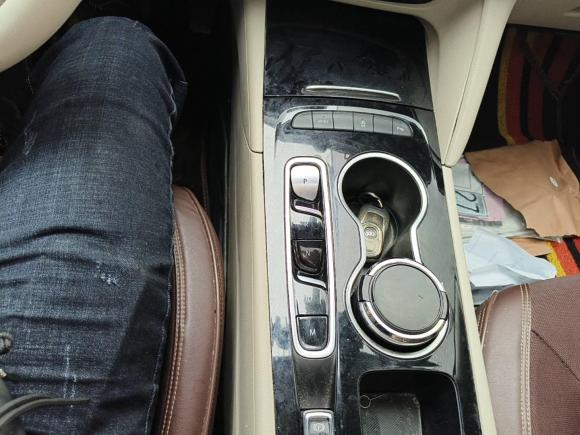 [杭州·豫K] 二手别克君威2021款 552T 精英型