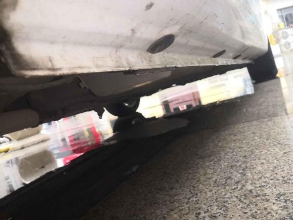 [合肥·冀A] 二手荣威荣威3502015款 1.5L 手动豪华天窗版