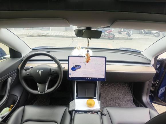 [上海·沪A] 二手特斯拉Model 32019款 标准续航后驱升级版