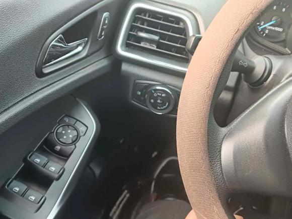 [苏州·苏E] 二手福特福睿斯2019款 1.5L 自动质享型