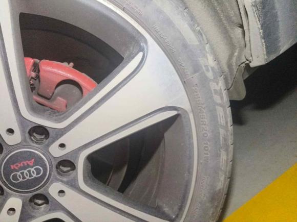 [西安·陕D] 二手奥迪奥迪Q52017款 40 TFSI 舒适型