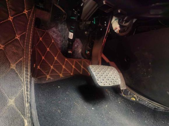 [义乌·赣H] 二手别克威朗2019款 三厢 20T 双离合领先型