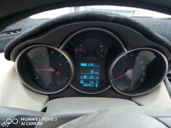 [上海·鄂F] 二手雪佛兰科鲁兹2015款 1.5L 经典 SE MT