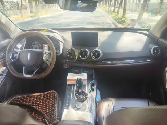 [武汉·鄂A] 二手魏牌魏牌 VV52019款 1.5T 两驱颜先锋