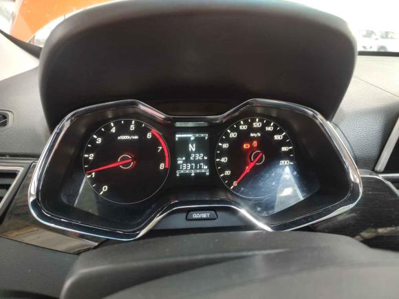 [广州·粤A] 二手宝骏宝骏3102017款 1.5L 自动豪华型