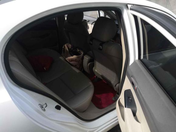 [苏州·苏E] 二手思铭思铭2012款 1.8L 手动