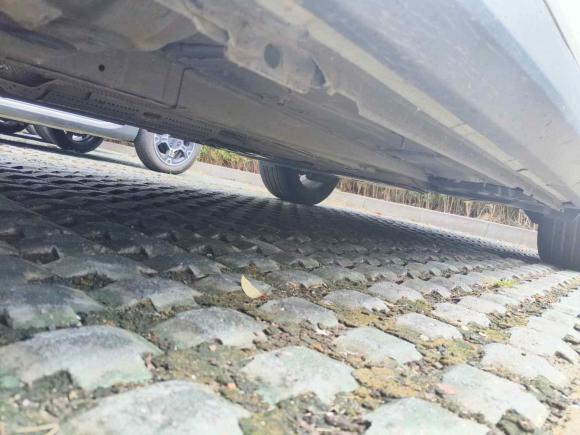 [苏州·苏U] 二手DSDS 72020款 35THP 蒙马特版