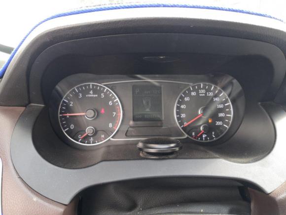 [芜湖·皖B] 二手陆风陆风X72015款 2.0T 全景尊贵版