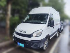 [青岛·鲁B] 依维柯依维柯欧胜2021款 2.0T 手动运瑞长轴短悬高顶手动门F1A