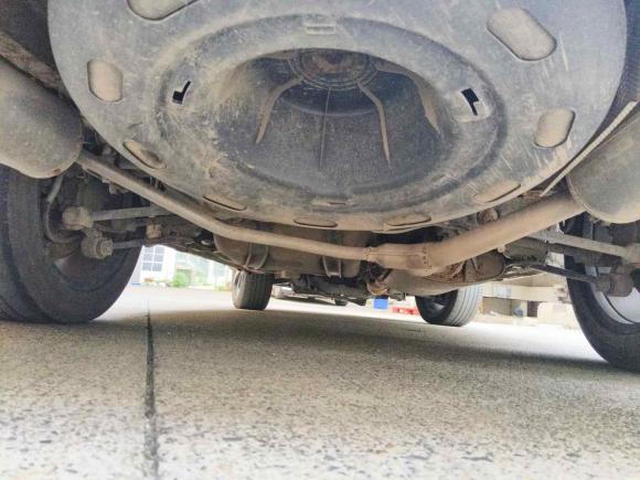 [武汉·鄂A] 二手比亚迪比亚迪S72015款 2.0T 自动尊贵型