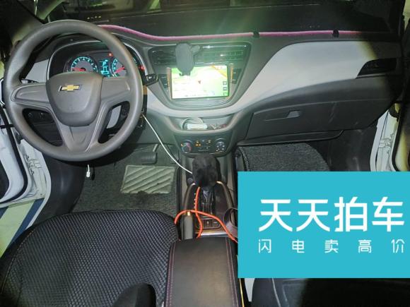 [深圳·粤B] 二手雪佛兰乐风RV2016款 1.5L 自动畅行版