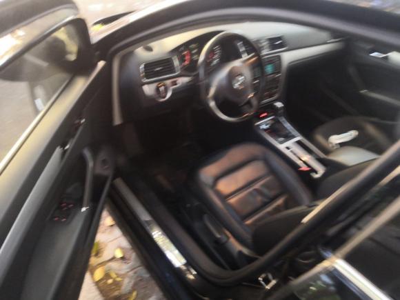 [上海·沪A] 二手大众帕萨特2011款 1.8TSI DSG尊荣版