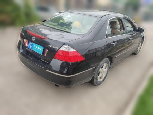 [上海·沪C] 二手本田雅阁2006款 2.4L 标准版