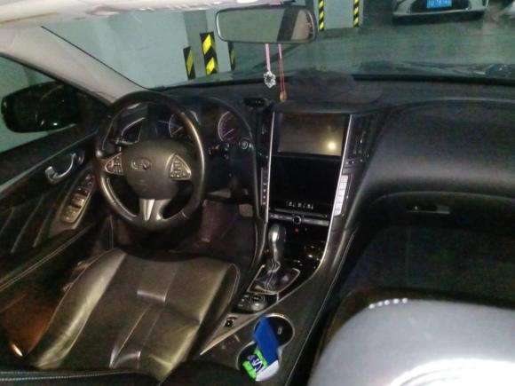 [苏州·苏E] 二手英菲尼迪英菲尼迪Q502014款 2.0T 舒适版