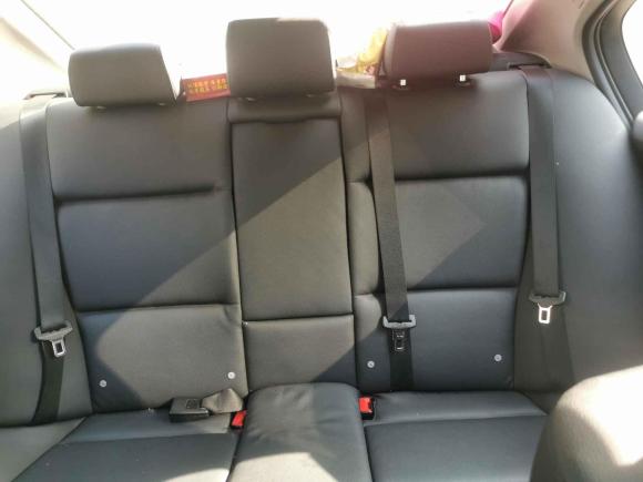 [广州·粤R] 二手宝马宝马3系2012款 318i领先型