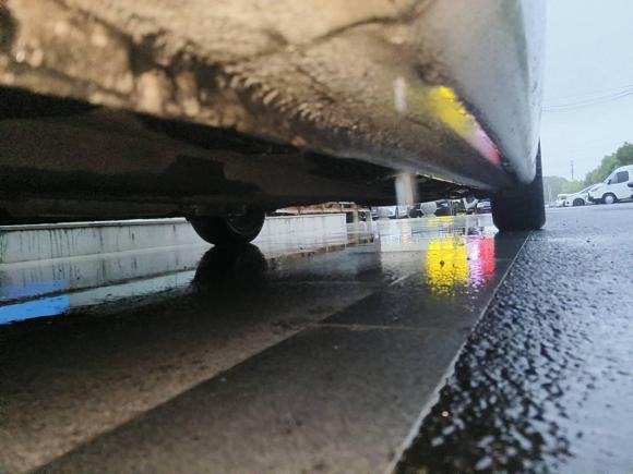 [上海·沪B] 二手起亚佳乐2013款 2.0L 7座自动舒适版 国IV