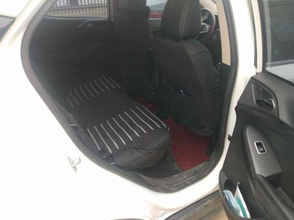 [南昌·赣A] 二手比亚迪元新能源2018款 EV360 智联悦酷型