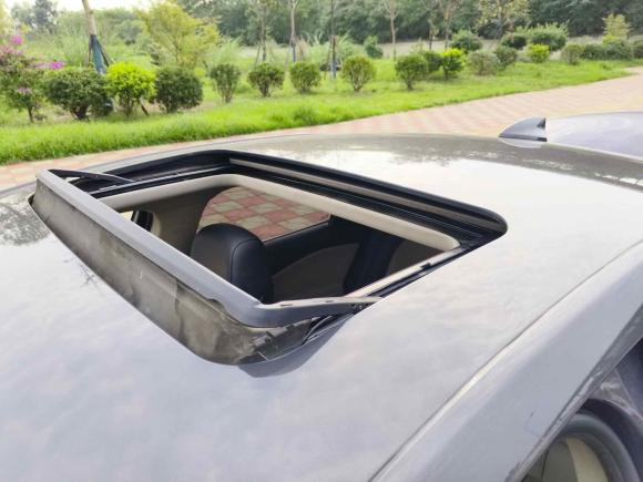 [成都·川A] 二手别克威朗2019款 三厢 15S 自动领先型