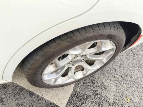 [成都·川A] 二手克莱斯勒克莱斯勒300C2016款 3.0L 超越版