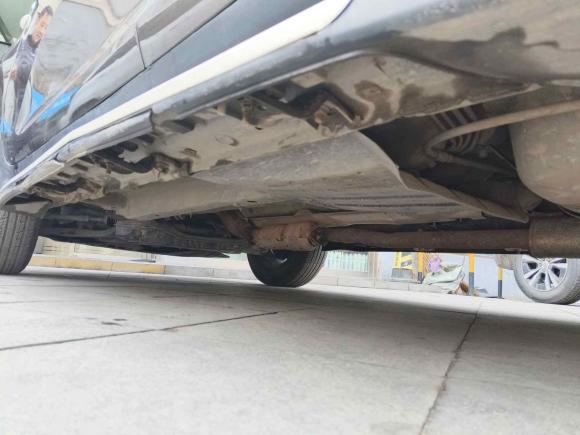 [青岛·鲁B] 二手起亚智跑2012款 2.0L 自动两驱版GL