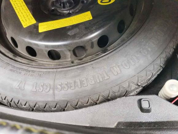 [成都·川A] 二手奥迪奥迪A82012款 A8L 45 TFSI quattro舒适型