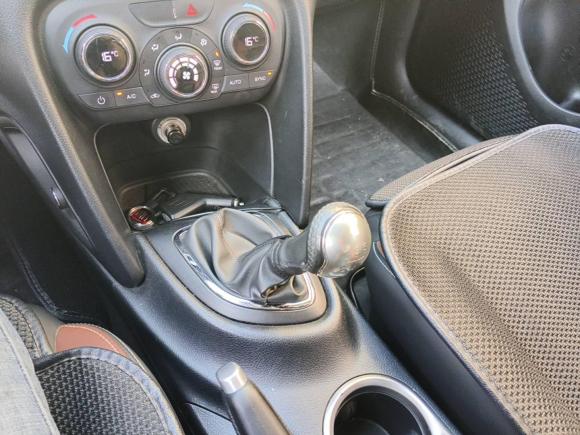 [上海·皖M] 二手菲亚特菲翔2015款 1.4T 手动劲享版