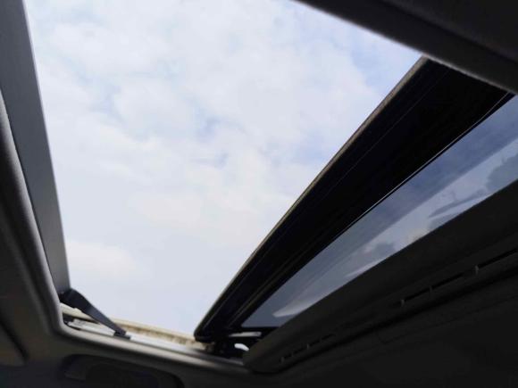 [上海·鲁R] 二手马自达马自达52011款 2.0L 自动豪华型