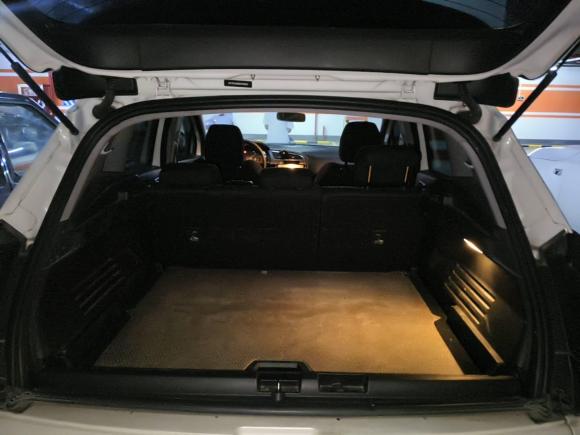 [义乌·赣G] 二手标致标致30082016款 2.0L 自动标准版